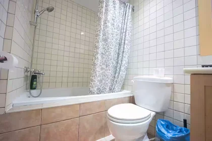 Appartamento intero in Rue Saint-Urbain 2115, immagine 6 di 8