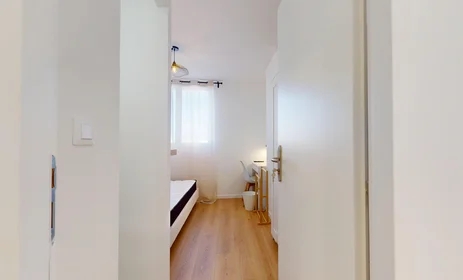 Özel oda konumu 96 Rue de Chaussas, 14 19 görüntüsü