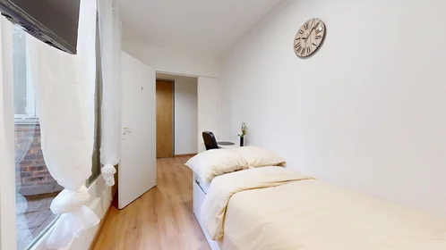Private room at 42 Avenue du Pavé Neuf, image 5 of 42