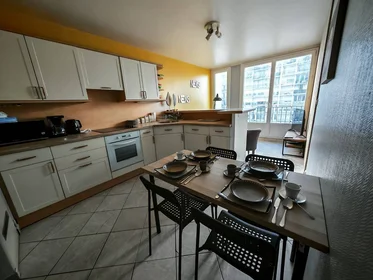 Quarto privado em Angers, 49100, imagem 1 de 10