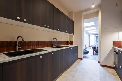 Habitación privada en Lange van Sterbeeckstraat, imagen 13 de 23