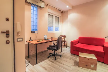 Entire apartment at Braće Nedić 11, image 13 of 17