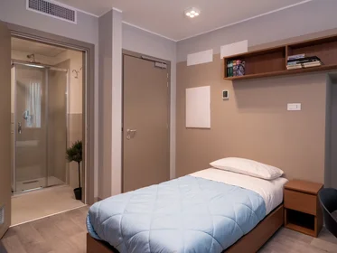 Chambre partagée à Via Daniele Manin, , image 7 de 10
