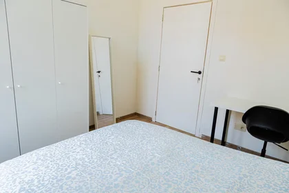 Apartamento inteiro em Rue du Commerce, Montignies-sur-Sambre, imagem 8 de 10