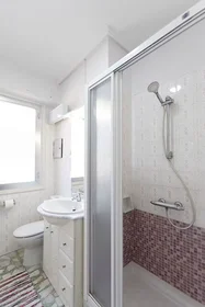 Habitación privada en Seber Altube Kalea, Deusto, imagen 8 de 10