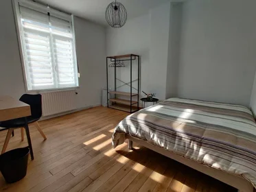 Privatzimmer in der Valenciennes, 59300, bild 1 von 6