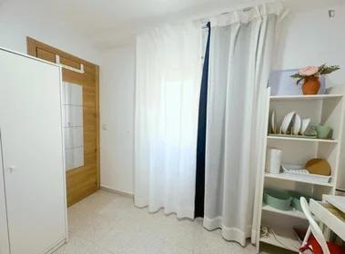 Prywatny pokój Carrer Garbinet, obraz 4 29