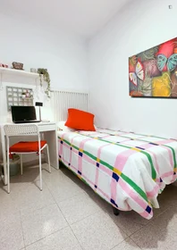 Prywatny pokój Carrer Garbinet, obraz 6 29