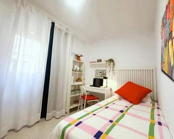 Prywatny pokój Carrer Garbinet, obraz 8 29