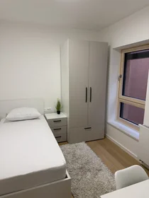 Apartamento inteiro em Prilaz baruna Filipovića 23B, imagem 6 de 16