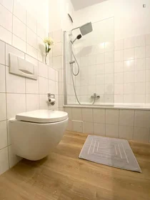 Appartamento intero in Winckelmannstraße, immagine 20 di 23