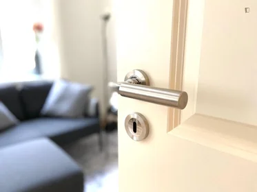 Apartamento inteiro em Winckelmannstraße, imagem 8 de 23