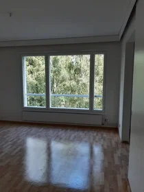 Appartamento intero in Varhelantie, Mellunkylä, immagine 1 di 9