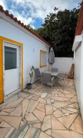 Alojamiento entero en Avenida Doutor Álvaro de Vasconcelos, Portela de Sintra, imagen 1 de 9