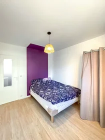 Dairenin tamamı konumu Square la Bruyère, Évry, 7 8 görüntüsü
