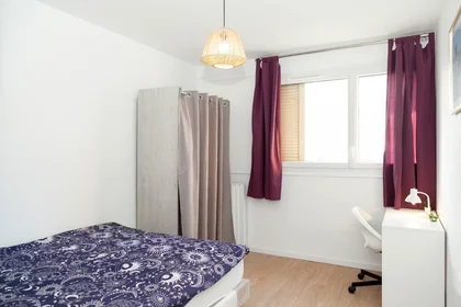 Dairenin tamamı konumu Square la Bruyère, Évry, 8 8 görüntüsü