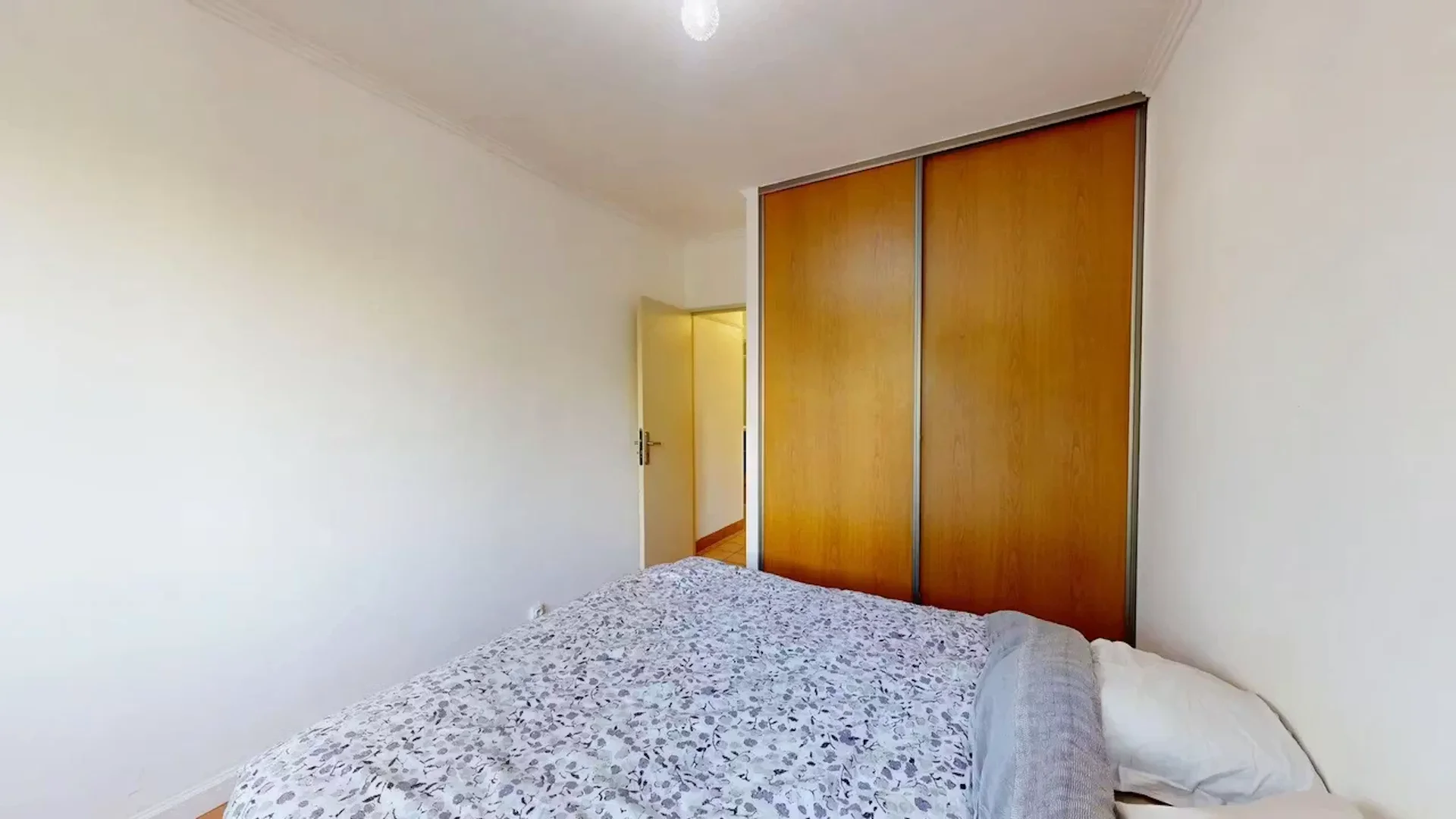 Budgetfreundliches Studentenzimmer in Campusnähe in