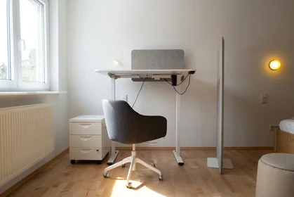 Habitación privada en Antwerpenstraße, Herzo Base, imagen 4 de 10