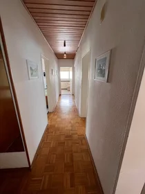 Privatzimmer in der Falkensteiner Straße, Niederhöchstadt, bild 8 von 10
