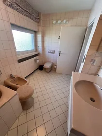 Privatzimmer in der Falkensteiner Straße, Niederhöchstadt, bild 9 von 10