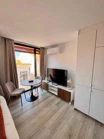 Logement entier à Rua Abel Ribeiro, Aveiro, image 8 de 10