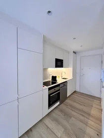 Logement entier à Rua Abel Ribeiro, Aveiro, image 9 de 10