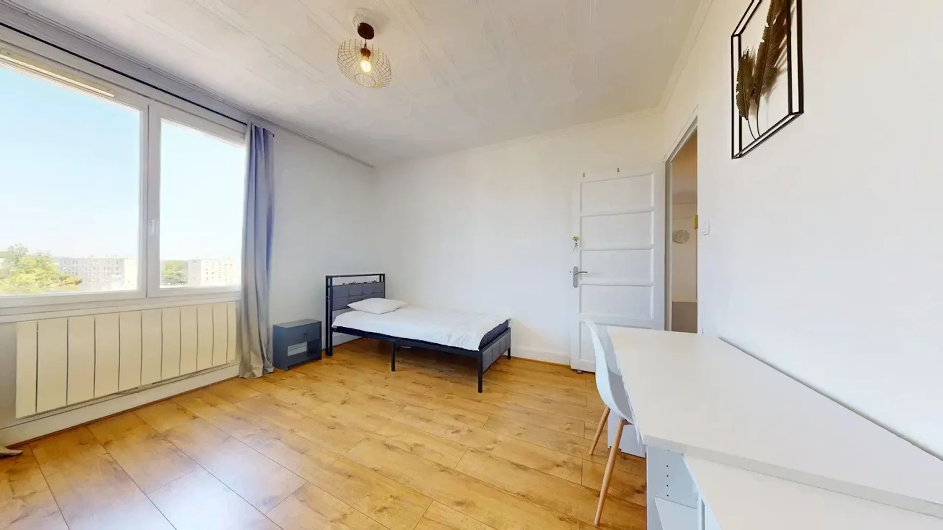 Habitación para estudiantes en  con modernas comodidades