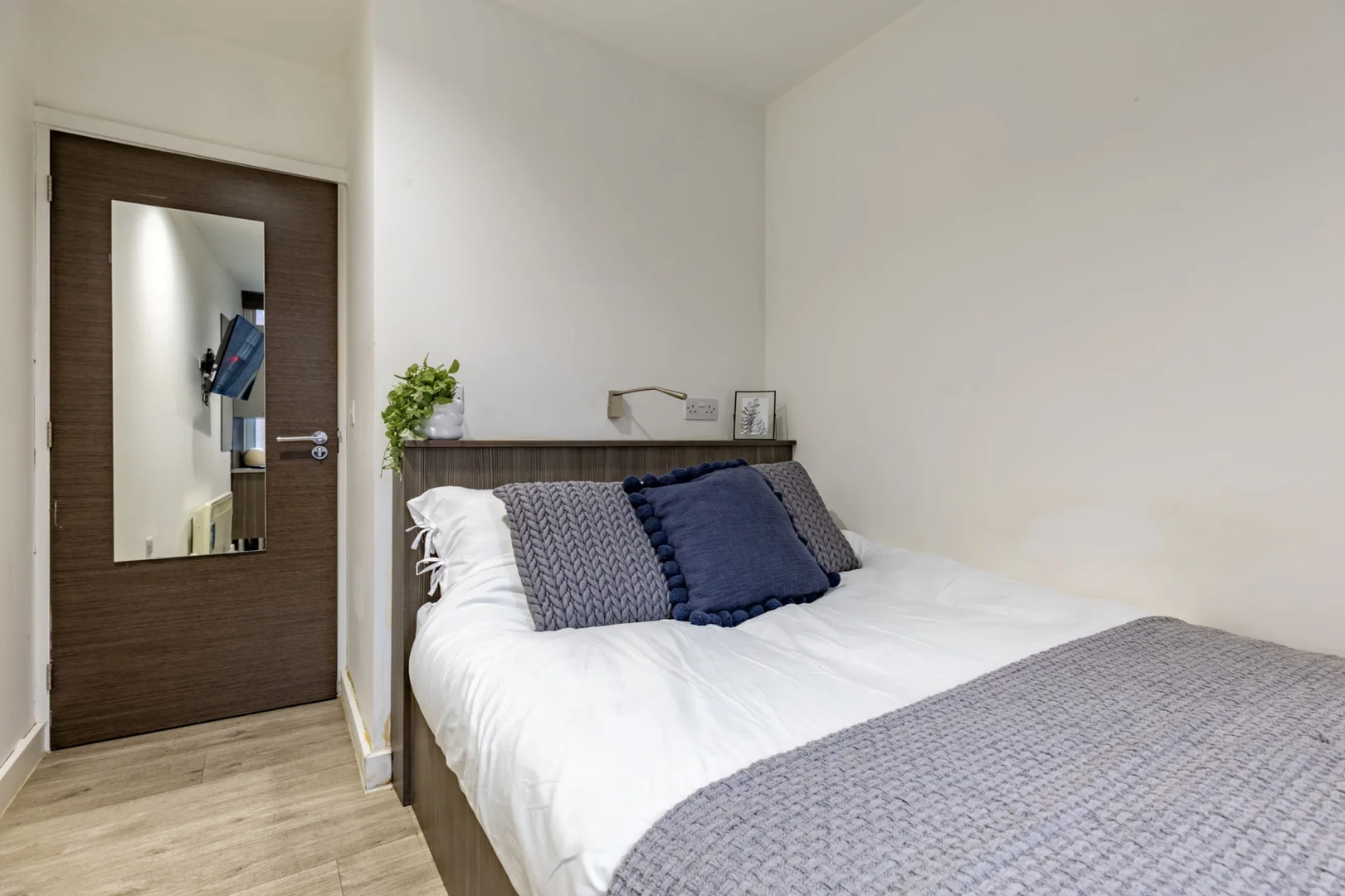Colston Ave, Bristol BS1 4TR, United Kingdom      
