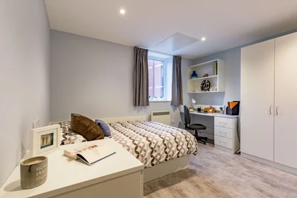 Private room in residence at Mary Parker House, 17 Apsley Road, Plymouth, PL4 6PJ, image 29 of 40