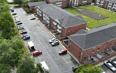 Apartamento inteiro em residência em 400 N River Rd, West Lafayette, IN 47906, USA, imagem 30 de 39