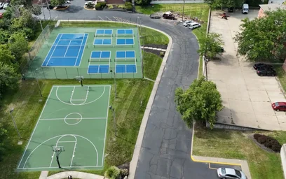 Apartamento inteiro em residência em 400 N River Rd, West Lafayette, IN 47906, USA, imagem 33 de 39