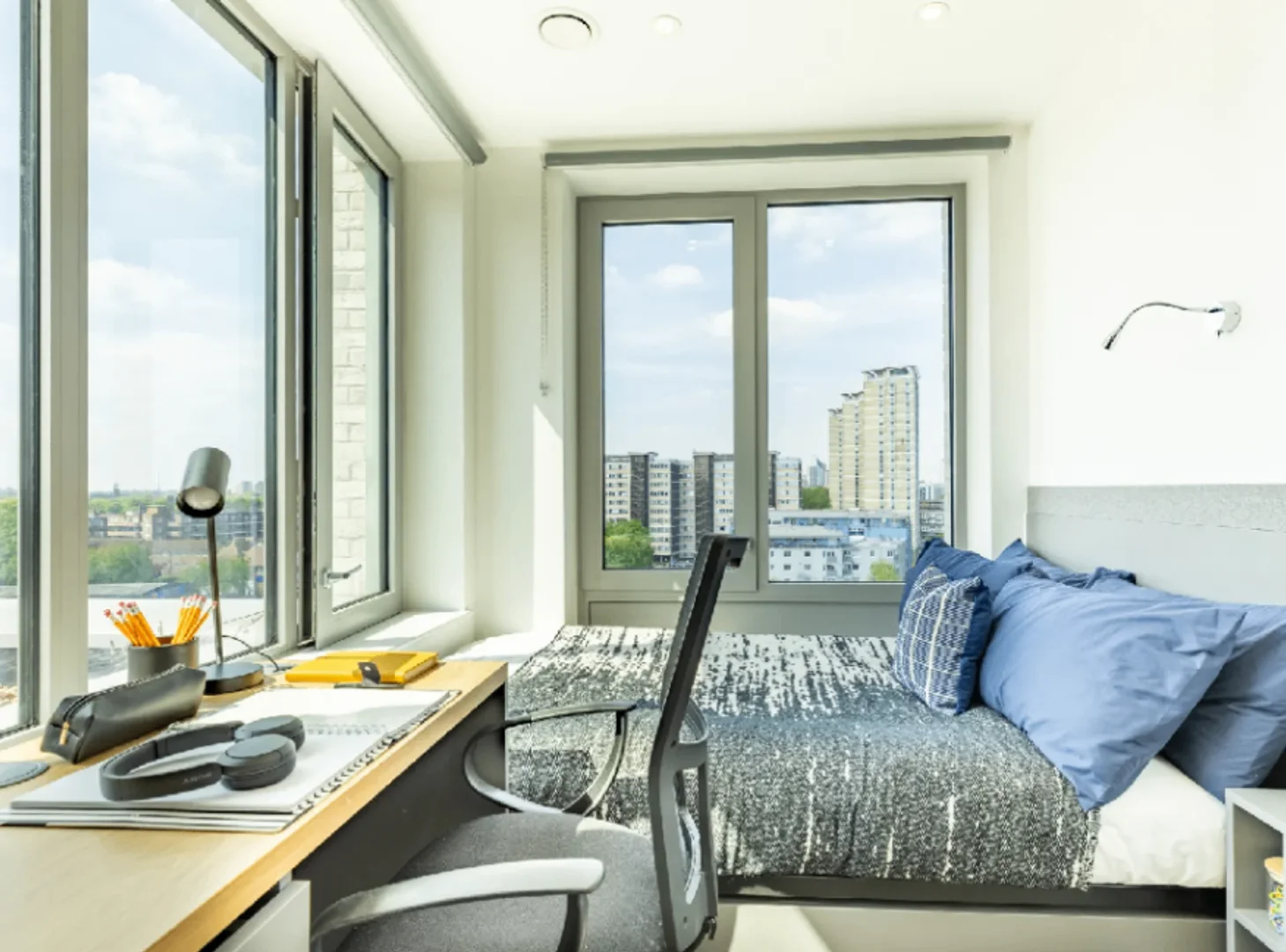 Budget-friendly student room close to campus in 
