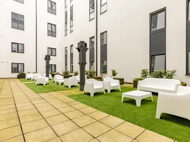 Appartamento intero in residence in 150 Ilkeston Rd, Nottingham NG7 3PB, United Kingdom, immagine 47 di 49