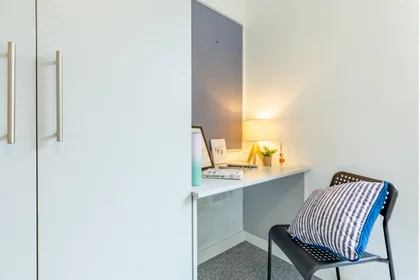 Appartamento intero in residence in 150 Ilkeston Rd, Nottingham NG7 3PB, United Kingdom, immagine 8 di 49