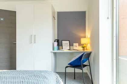 Appartamento intero in residence in 150 Ilkeston Rd, Nottingham NG7 3PB, United Kingdom, immagine 9 di 49