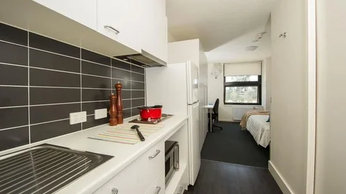 Studio en résidence à Corner Telita and, Pantowora St, Bruce ACT 2617, Australia, image 36 de 38