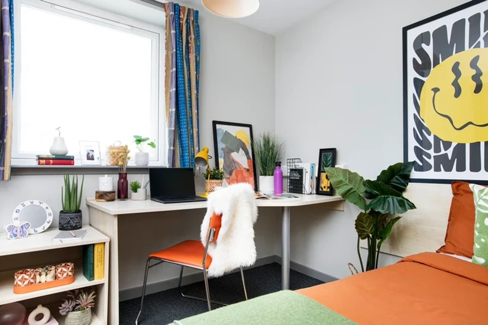 Komfortables und geräumiges Studentenzimmer in 