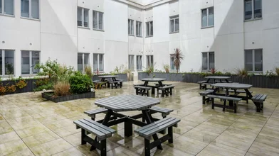 Studio en résidence à 6 Raleigh St, Plymouth PL1 1ET, United Kingdom, image 16 de 27