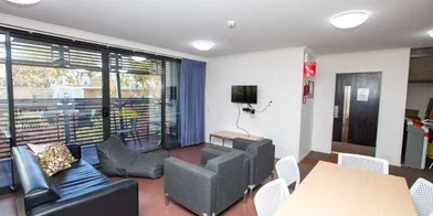 Habitación privada en residencia en 21 Sharon Street, Flora Hill Victoria 3550 Australia, imagen 5 de 11