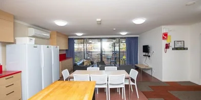 Habitación privada en residencia en 21 Sharon Street, Flora Hill Victoria 3550 Australia, imagen 6 de 11