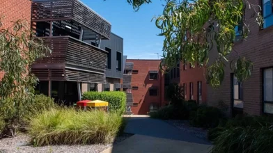 Habitación privada en residencia en 21 Sharon Street, Flora Hill Victoria 3550 Australia, imagen 8 de 11
