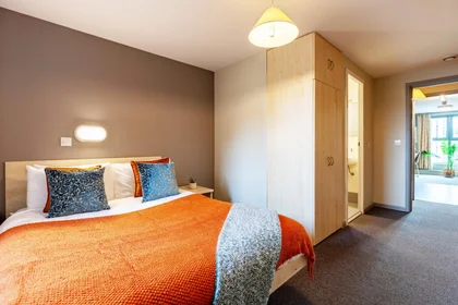 Apartamento inteiro em residência em 10 Crown Street, Reading, RG1 2SE, imagem 1 de 33