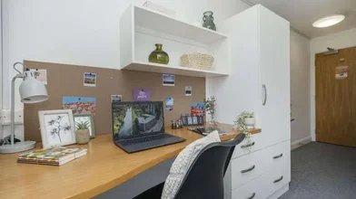 Quarto privado em residência em 100 Blackfriars Road, Salford, M3 7FU, imagem 3 de 24