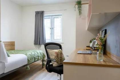 Stanza privata in residence in 357a Great Western St, Manchester M14 4AH, United Kingdom    , immagine 3 di 37