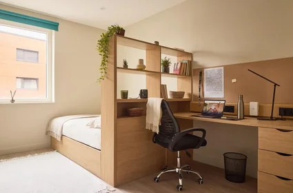 Chambre privée en résidence à 2 Hallsville Road, London, E16 1ZS, image 5 de 18