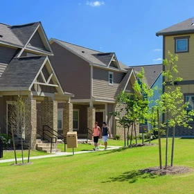 Evin tamamı Ikamet yerinde konumu 2045 Jones-Butler Rd, College Station, TX 77840, United States, 35 38 görüntüsü