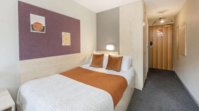 Chambre privée en résidence à 10 Crown Street, Reading, RG1 2SE, image 2 de 36