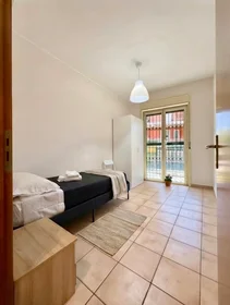 Dairenin tamamı konumu Via Sorrentino, Piano Tavola, 6 10 görüntüsü