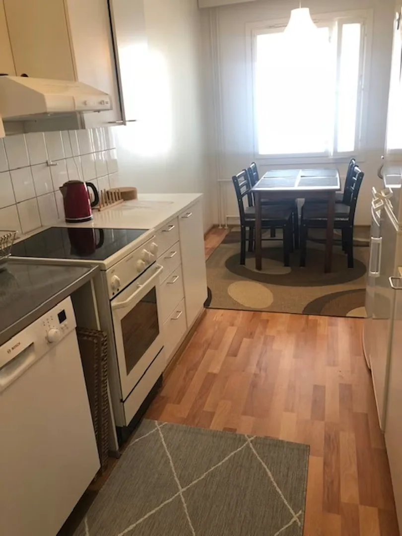 Habitación estudiantil económica cerca del campus en 