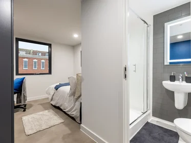 Quarto privado em residência em 16 Moon St, St Paul's, Bristol BS2 8QY, UK, imagem 38 de 42